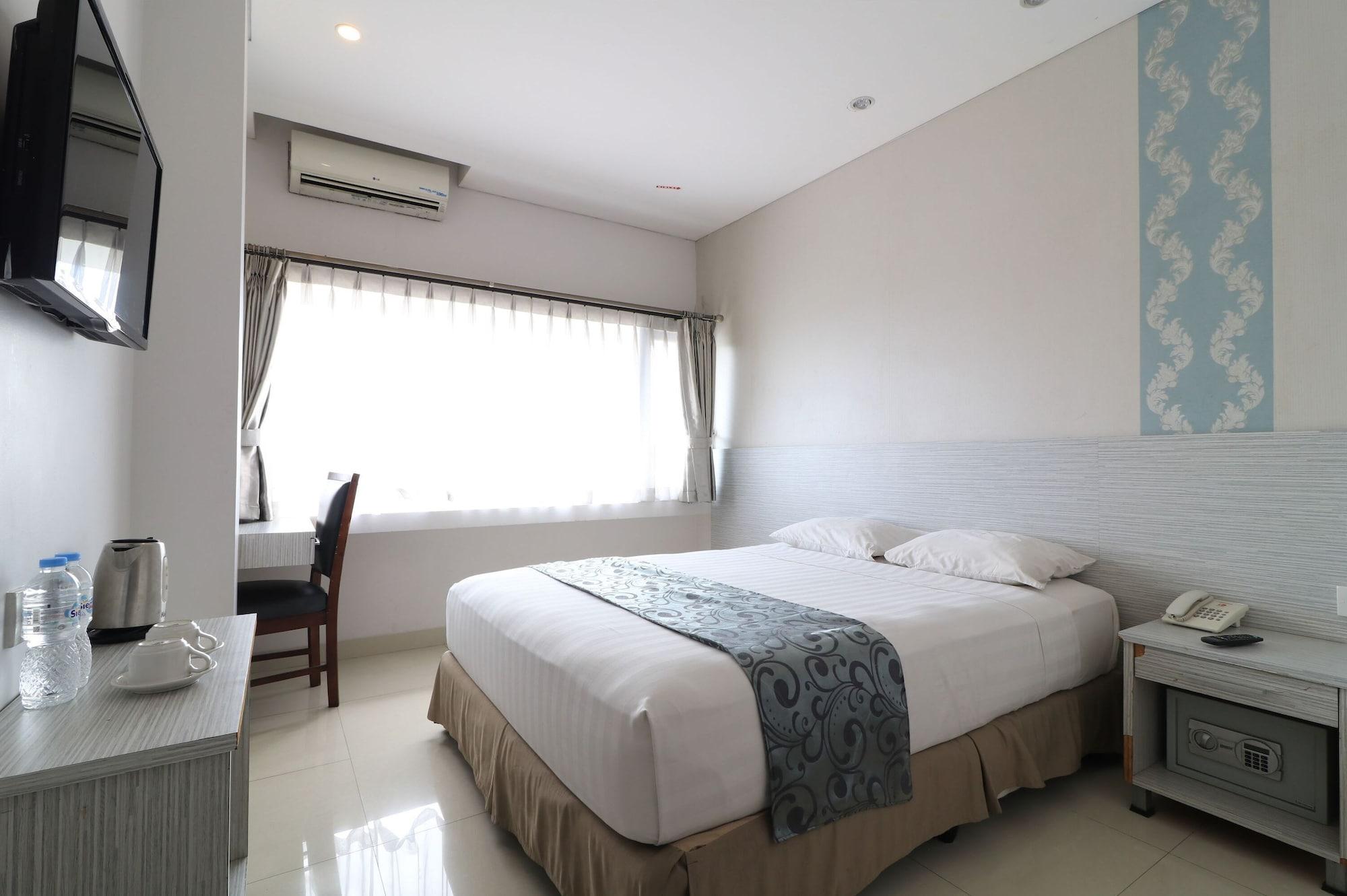 Kembang Hotel Cihampelas Bandung Exterior foto