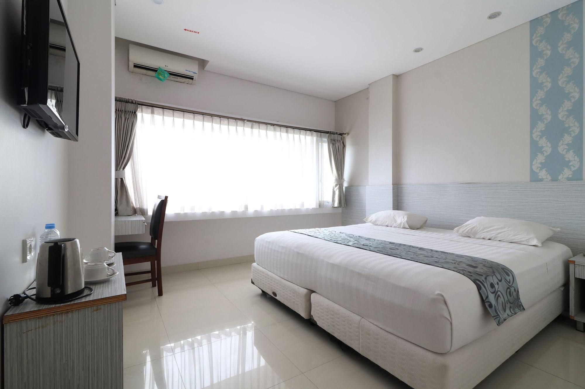 Kembang Hotel Cihampelas Bandung Exterior foto